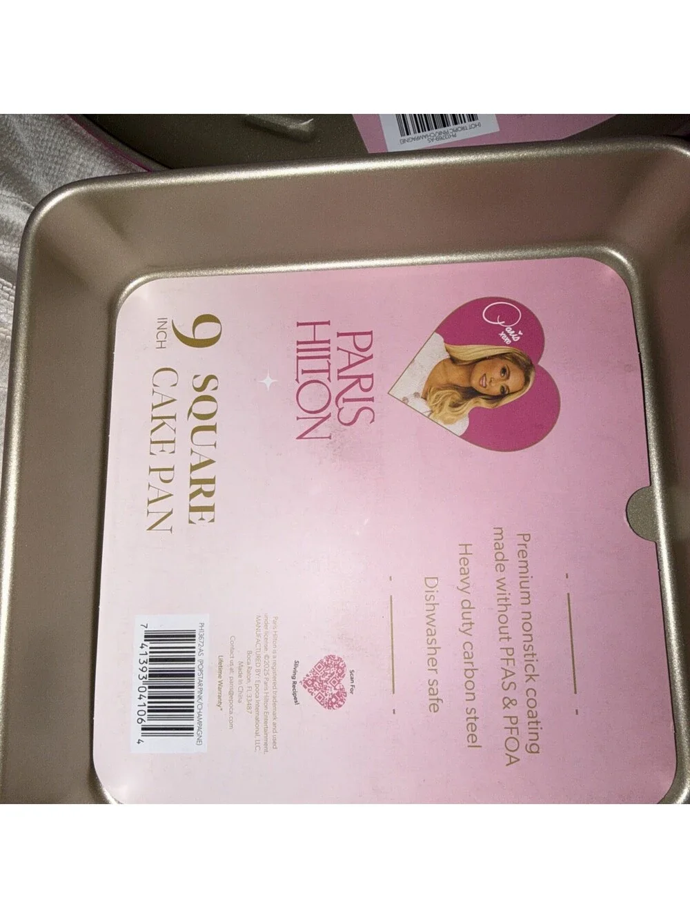 PARIS HILTON ,steel dark  pink Cake pan Nonstick Surface NEW 9  x 9 in